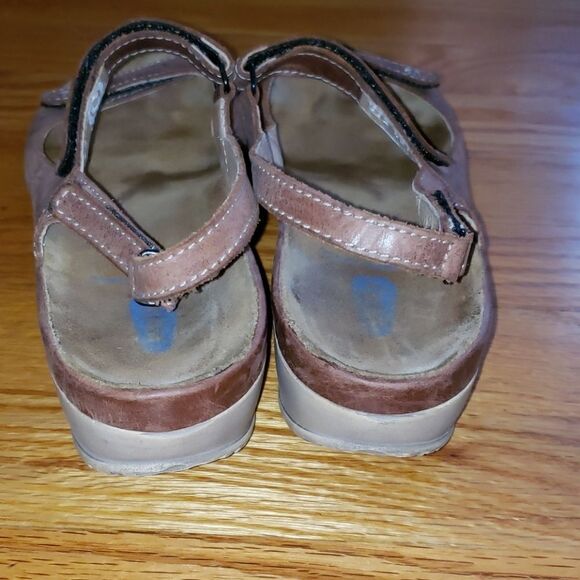 Wolky brown leather slingback Sandals - Picture 5 of 8